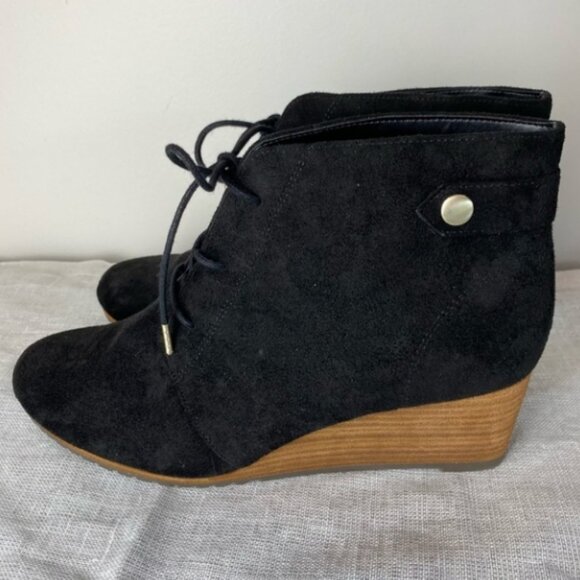 Dr. Scholl’s Conquer Black Wedge Heel Lace-up Booties - 10M - Picture 6 of 14